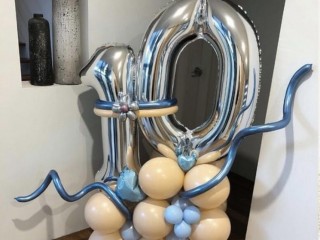 2 numbers basic balloon bouquet any colour