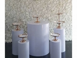 White Round plinths