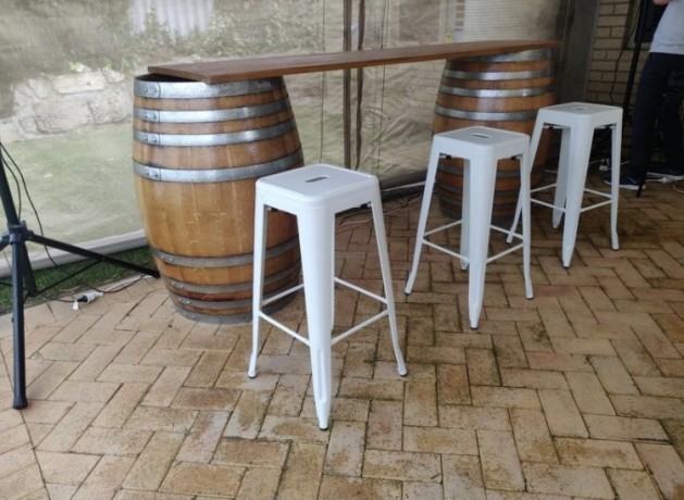 barrel-barrel-esky-with-white-stools-for-hire-big-0