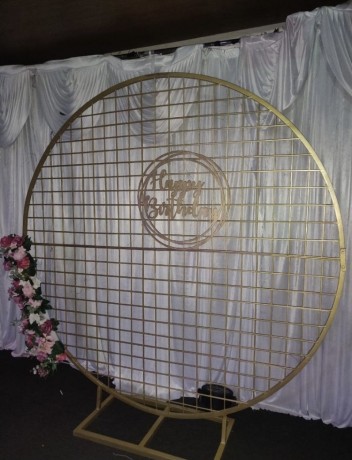 circular-mesh-backdrop-for-hire-big-2