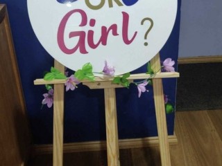 Gender reveal hoop signs for Hire!!