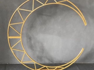 White and gold Arbor moon back drop frame 2 M height