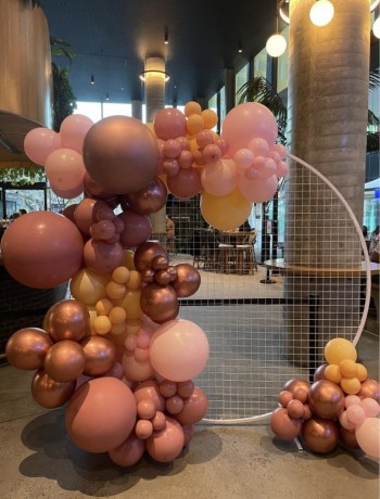 balloon-garland-big-2