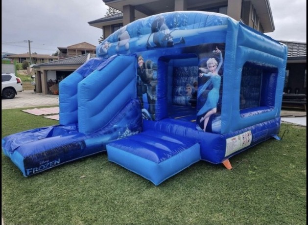 bouncy-castle-hire-big-4