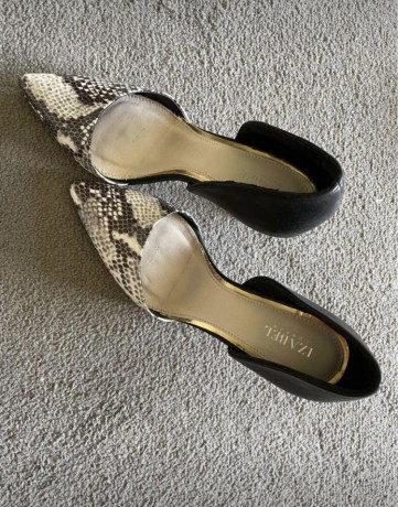 size-39-snake-skin-pattern-heels-big-1