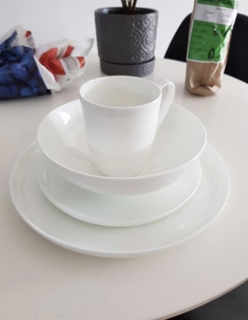 dinnerware-set-big-0