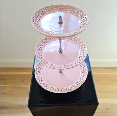 pink-tiered-cake-stand-big-0