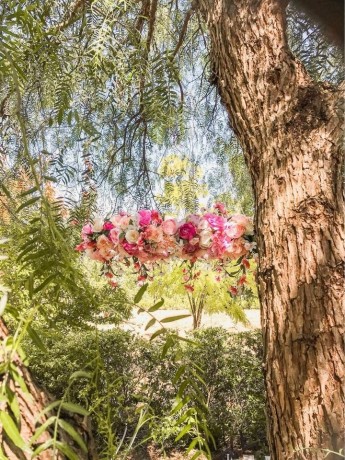 hanging-floral-chandelier-big-2