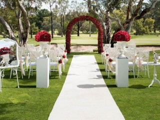 Red Rose Wedding Ceremony Package (Hire)