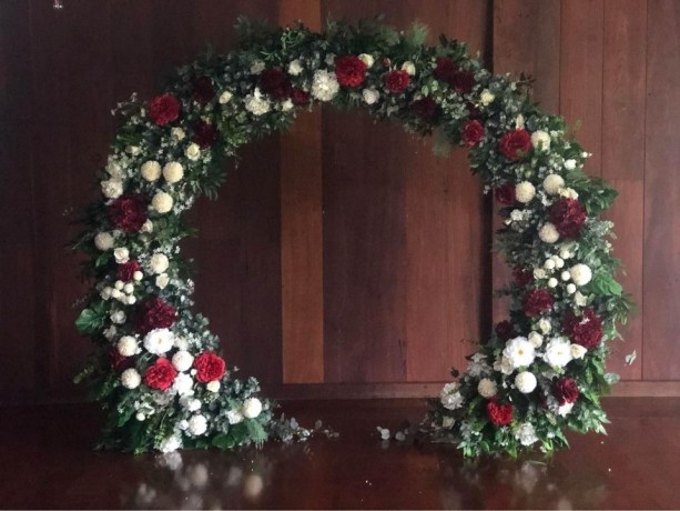 greenery-mix-white-burgundy-red-floral-arbour-wedding-arbour-backdrop-big-2