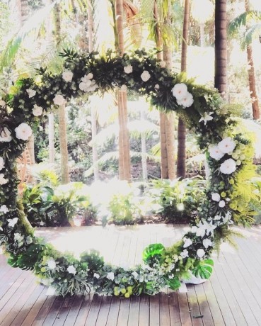 greenery-floral-circle-arbour-wedding-arbour-floral-arbour-big-2