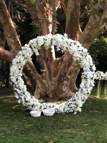 white-floral-round-arbour-circle-arch-including-flowers-wedding-decorations-big-2