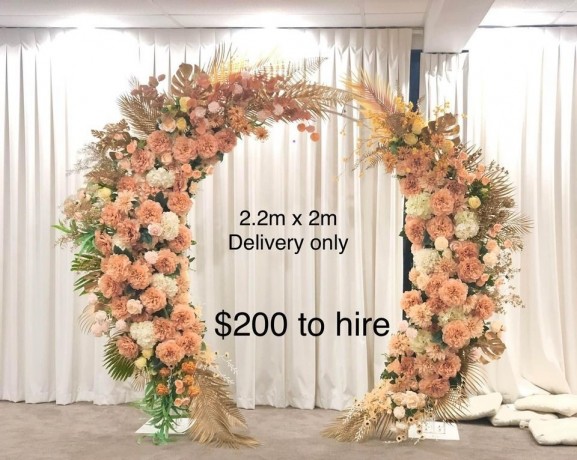 artificial-floral-arbour-to-hire-big-1