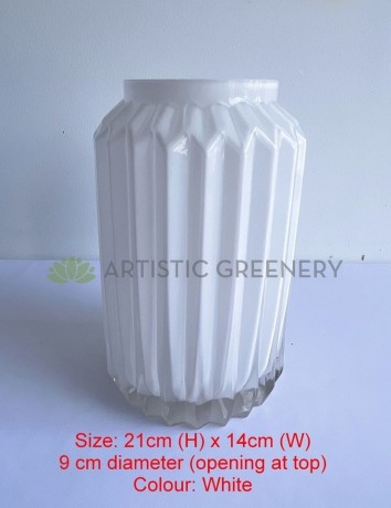 fluted-glass-vase-available-in-4-colours-brand-new-big-2