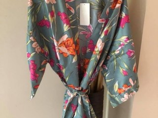 7 x floral robes