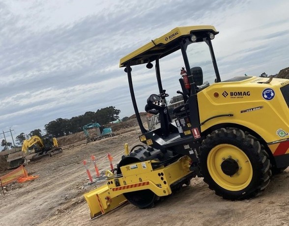 5-ton-pad-foot-roller-big-0