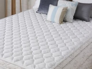 Luxury Mattress Upgrade when hiring a queen bed