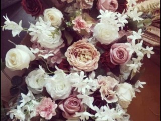 Hire - Backdrop with luxurious florals