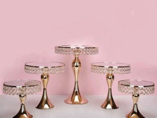 Luxurious cake stand set for hire