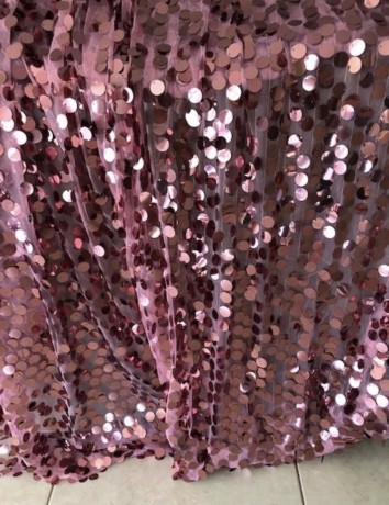 gorgeous-pink-sequin-backdrop-for-events-big-1