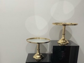 Gold cake stand